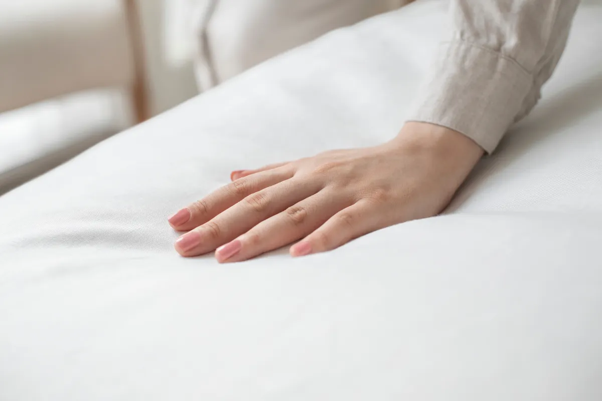 自宅でできる羽毛布団の正しいお手入れ方法
