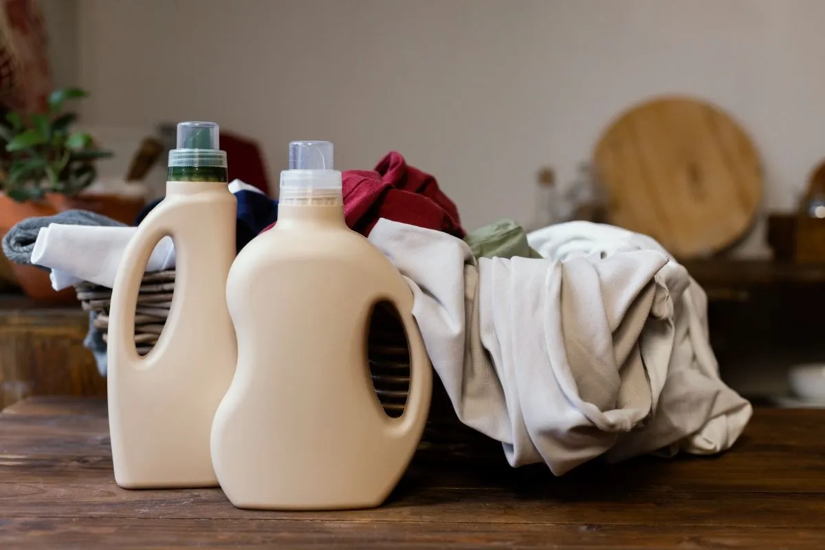 【洗剤別】黄ばみの落とし方と使い分け方