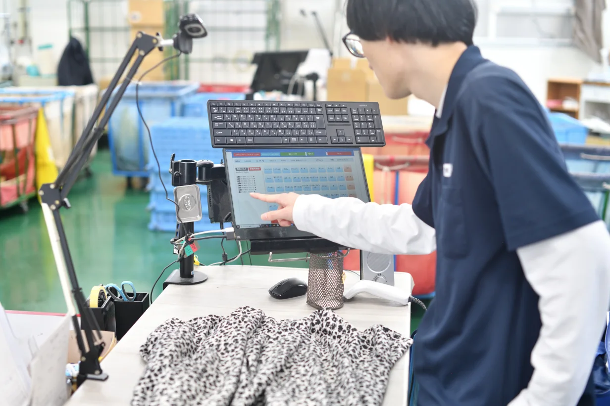 徹底した検品と前処理の様子